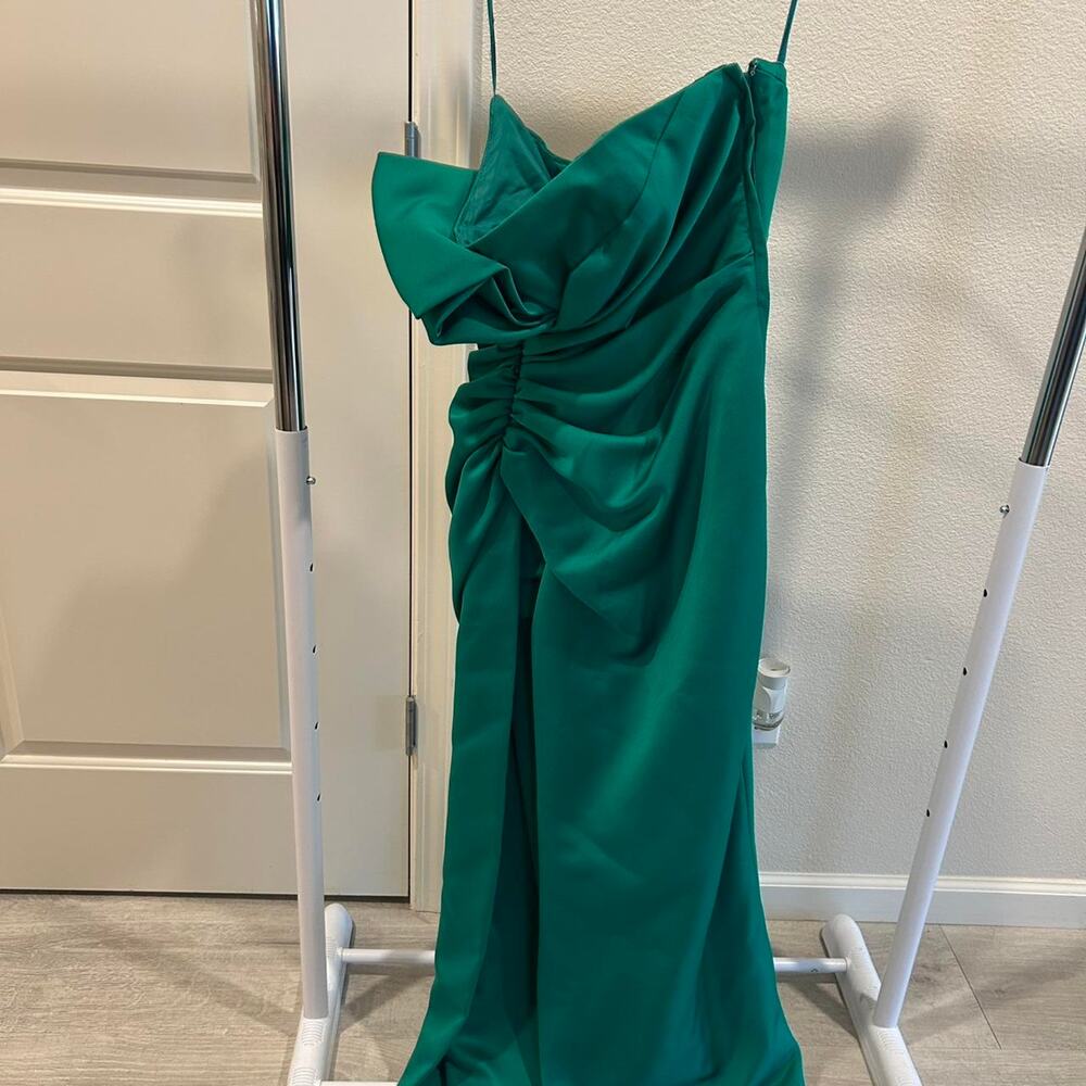Victor costa green strapless gown